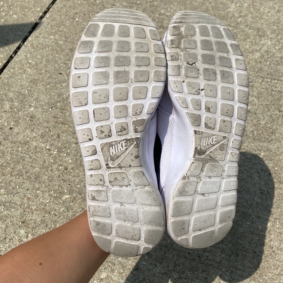 Nike Roshe SZ 8 - Picture 4 of 5